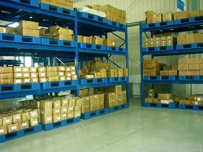 東莞中堂重型貨架設備倉儲貨架直銷服務與常平模具貨架、長安貨架廠產品指南